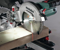 Дисковая пила Metabo KGS 305 M