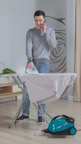 Пароочиститель BORT BDR-2500-RR