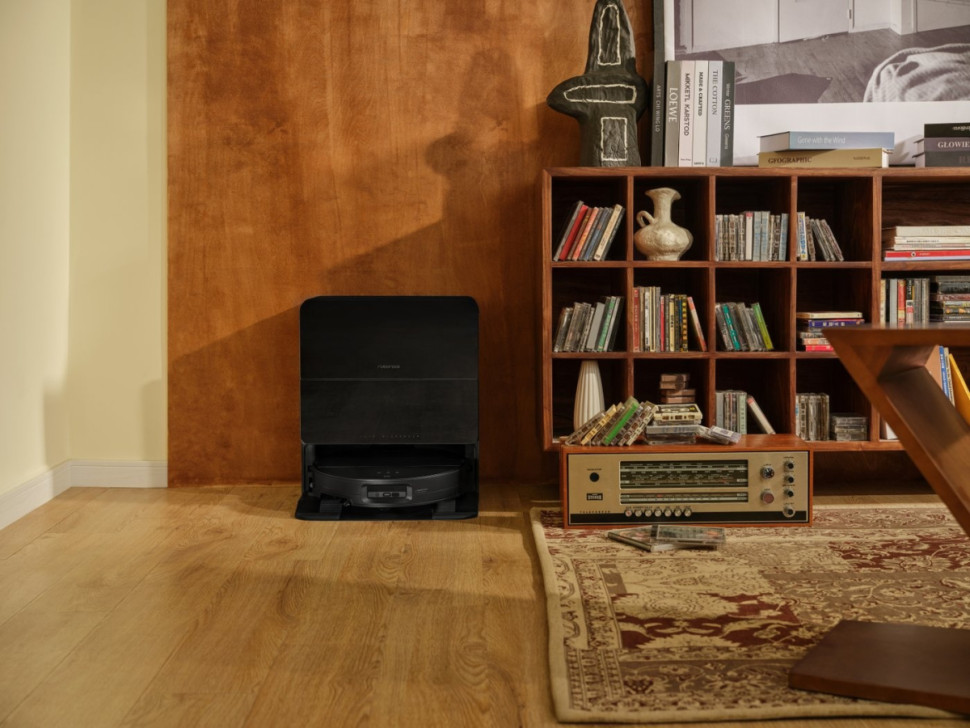 Робот-пылесос Roborock Robotic Vacuum Cleaner+Empty Wash Fill Dock S9 MaxV Ultra S90VER S9MVU52-02 (с русской озвучкой, черный)