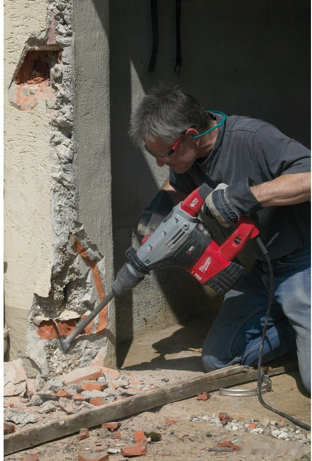 Перфоратор Milwaukee Kango 750 S 4933398600