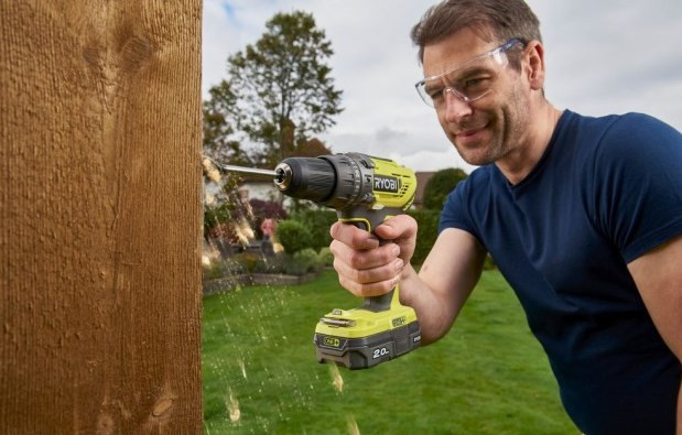 Дрель-шуруповерт Ryobi R18DD3-220S