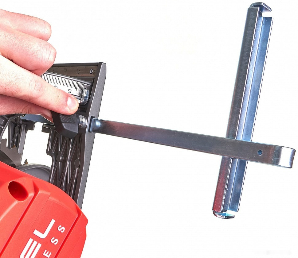 Дисковая (циркулярная) пила Milwaukee Fuel M18 FCSRH66-0 (без АКБ)