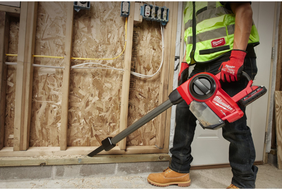Пылесос Milwaukee M18 FCVL-0 Fuel (без АКБ и ЗУ)