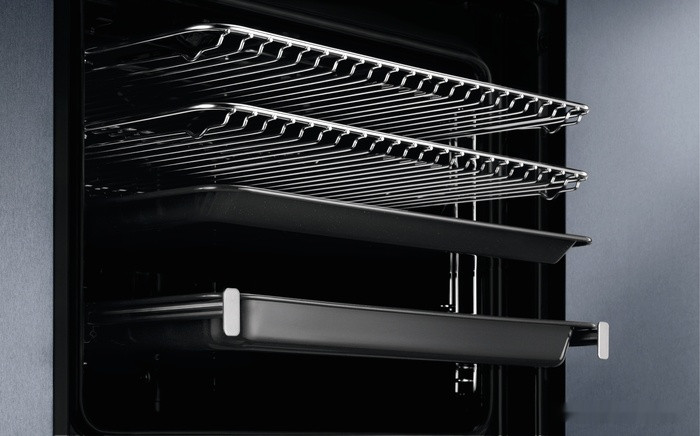 Духовой шкаф Electrolux KOAAS31CX