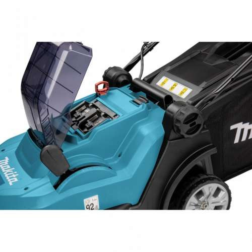 Аккумуляторная газонокосилка Makita DLM432Z