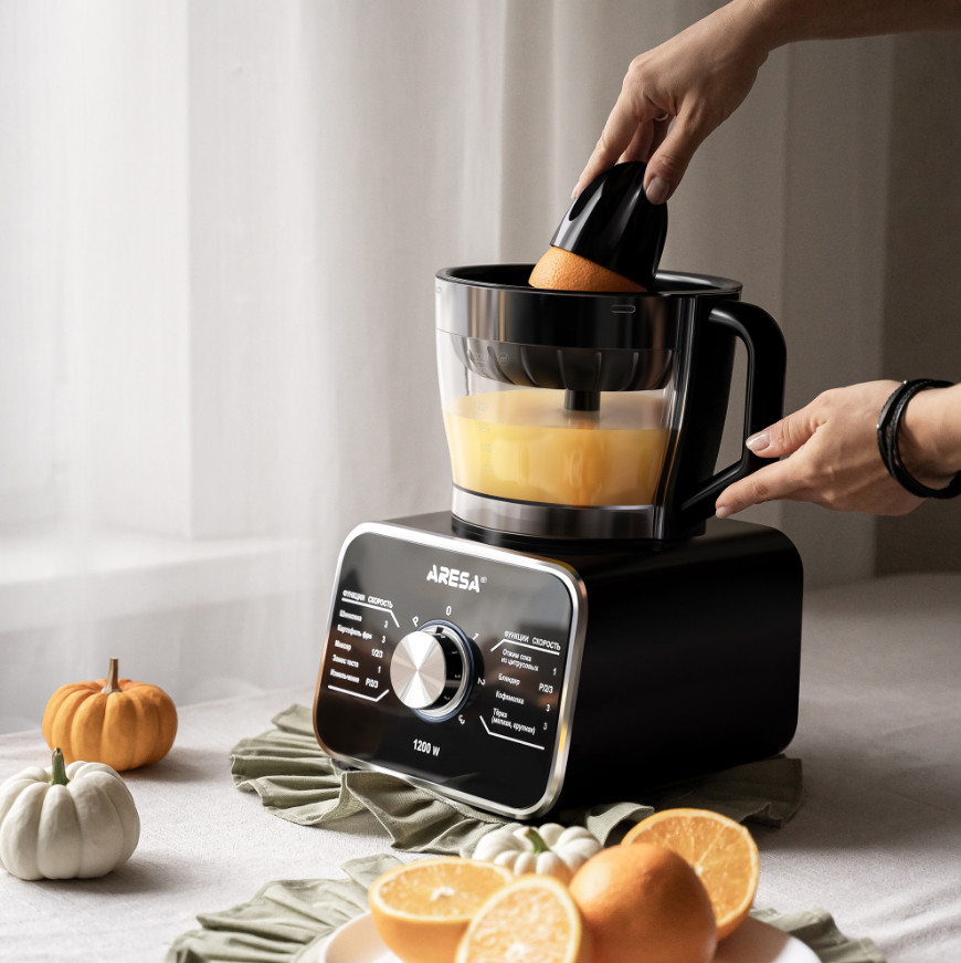 Кухонный комбайн Aresa AR-1712