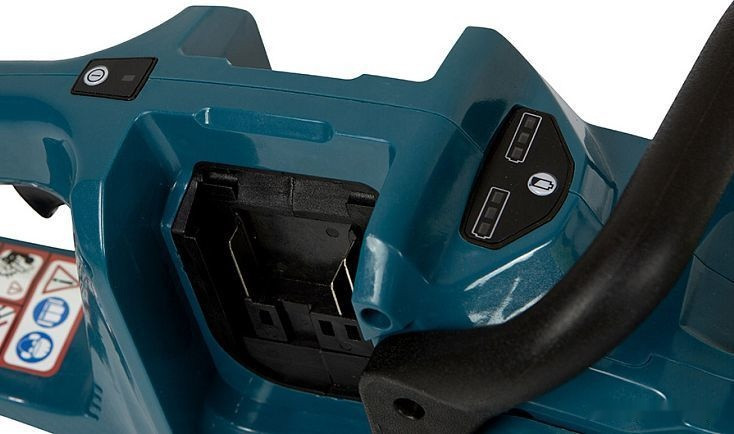 Аккумуляторная пила Sturm CSC3616BL (без АКБ)