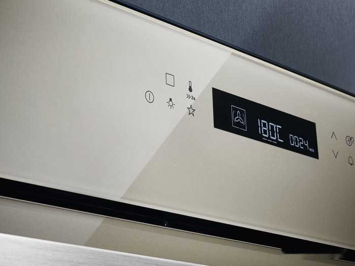 Духовой шкаф Electrolux LOE7C31S