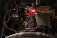 Гайковерт Milwaukee M12 FCIWF12G3-502X 4933493455 (с 2-мя АКБ, кейс)