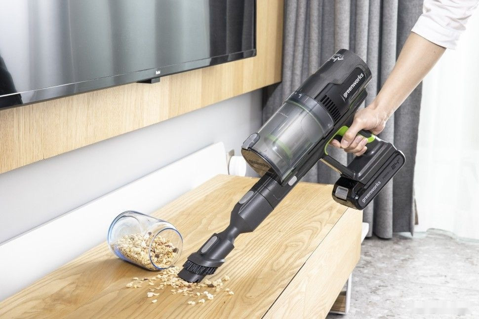 Пылесос Greenworks 4701407UB (с 1-им АКБ)