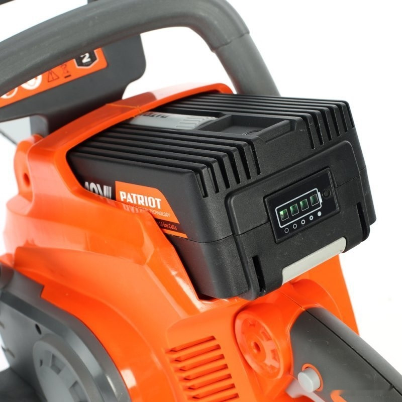 Аккумуляторная пила Patriot СS 402XL 220201402 (c 1-м АКБ)