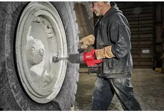 Гайковерт Milwaukee M18 ONEFHIWF1D-121C 4933499251 (с 1-им АКБ, кейс)