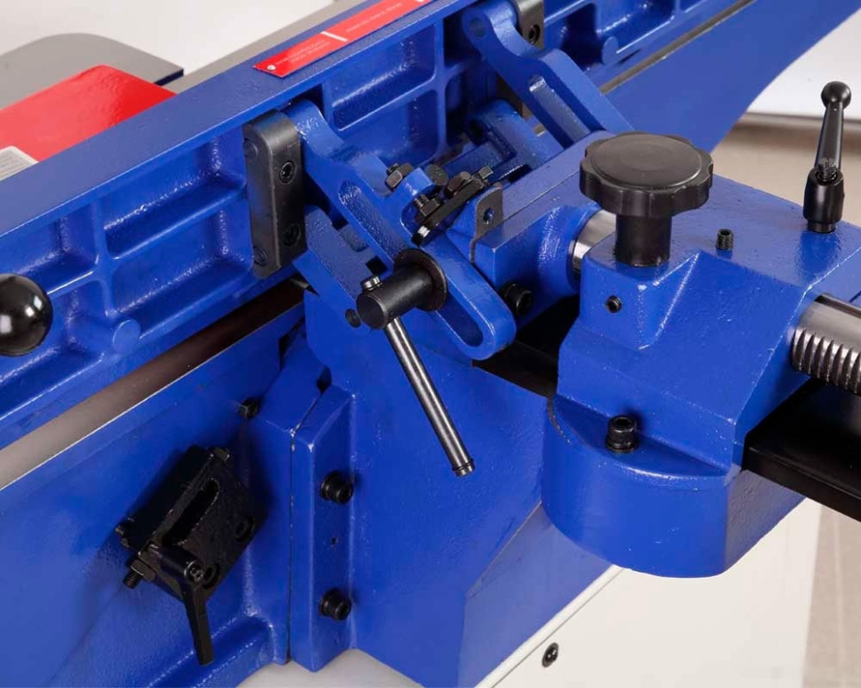 Деревообрабатывающий станок Белмаш J200/1800AR