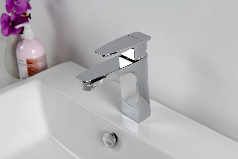 Смеситель Bravat Riffle F172106C (RF0426)