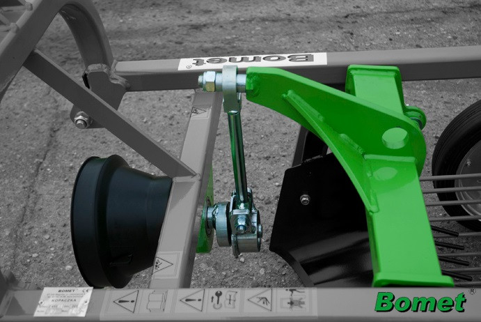 Картофелекопалка Bomet URSA Z655/1