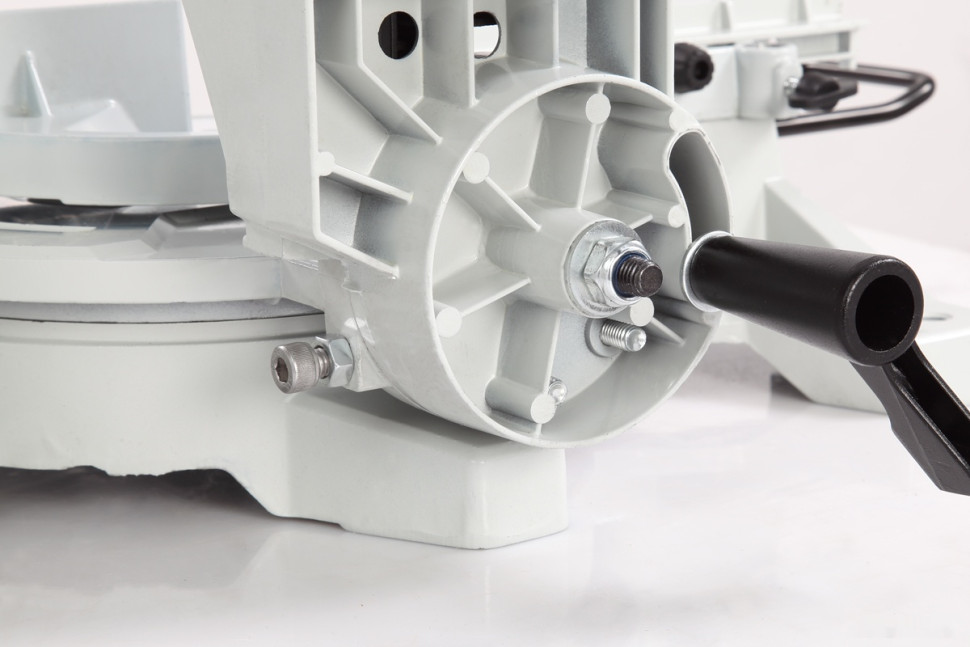 Торцовочная пила Белмаш MS B-255