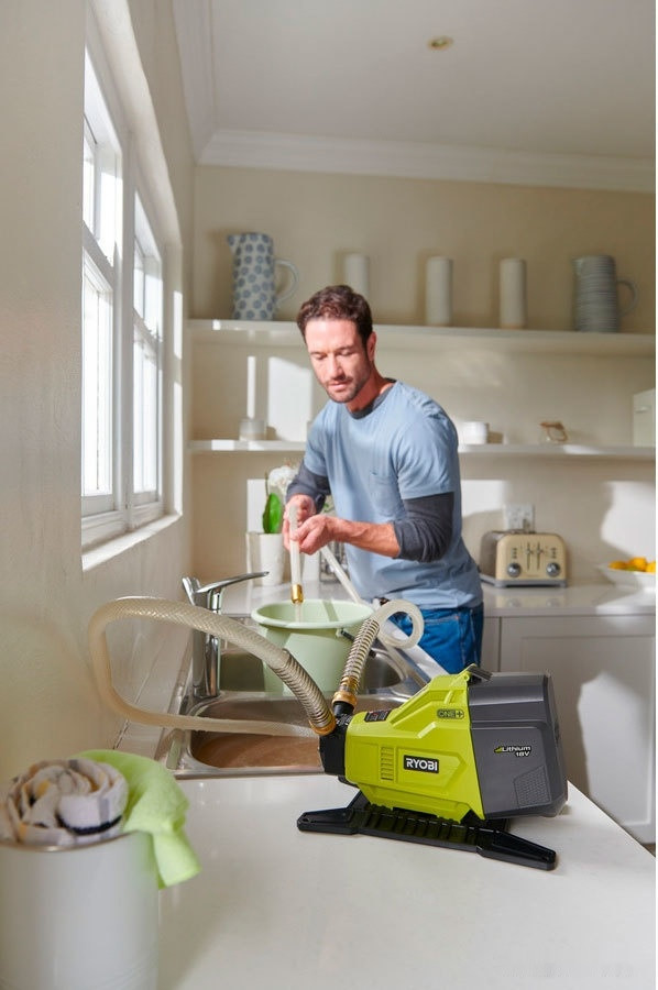 Насос Ryobi One+ R18TP-0 (без АКБ)