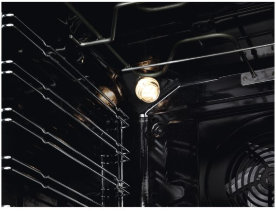 Духовой шкаф AEG BES331111M