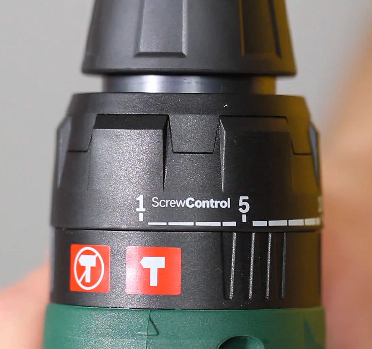 Дрель ударная Bosch PSB 14.4 LI-2