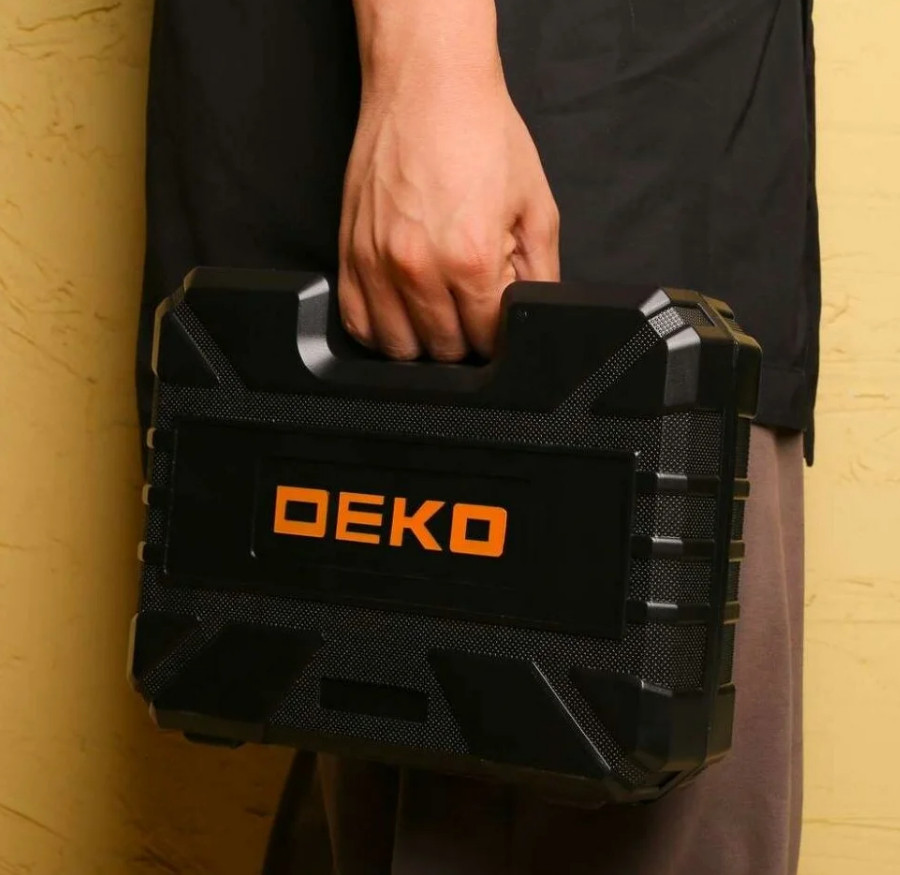 Дрель-шуруповерт Deko Banger SET 93 063-4168 (с 2-мя АКБ, кейс, набор оснастки)