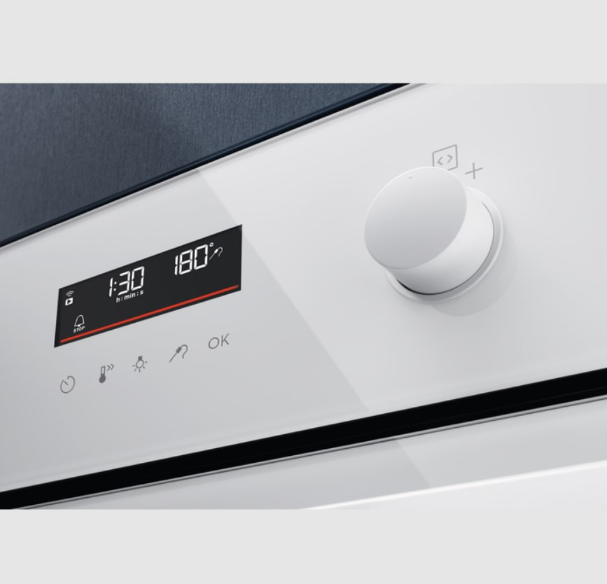 Духовой шкаф Electrolux SteamBake 600 EOD6C77WV