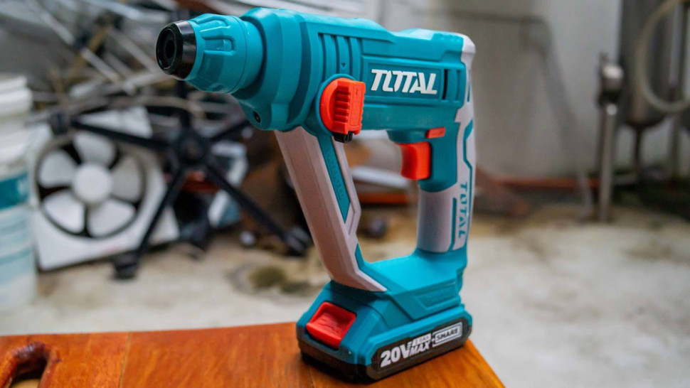 Перфоратор Total TRHLI1601