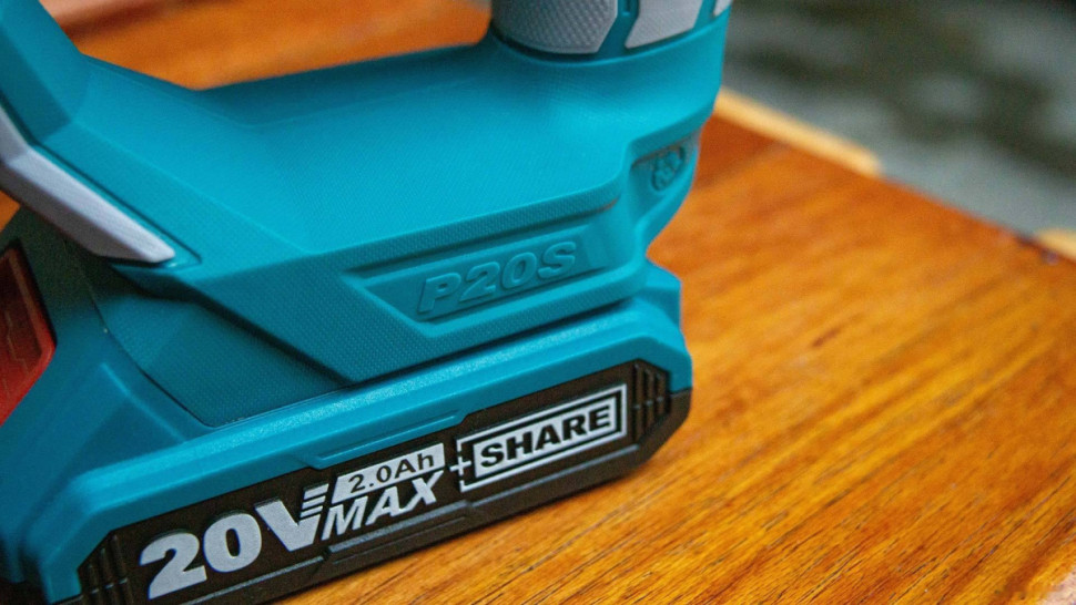 Перфоратор Total TRHLI1601