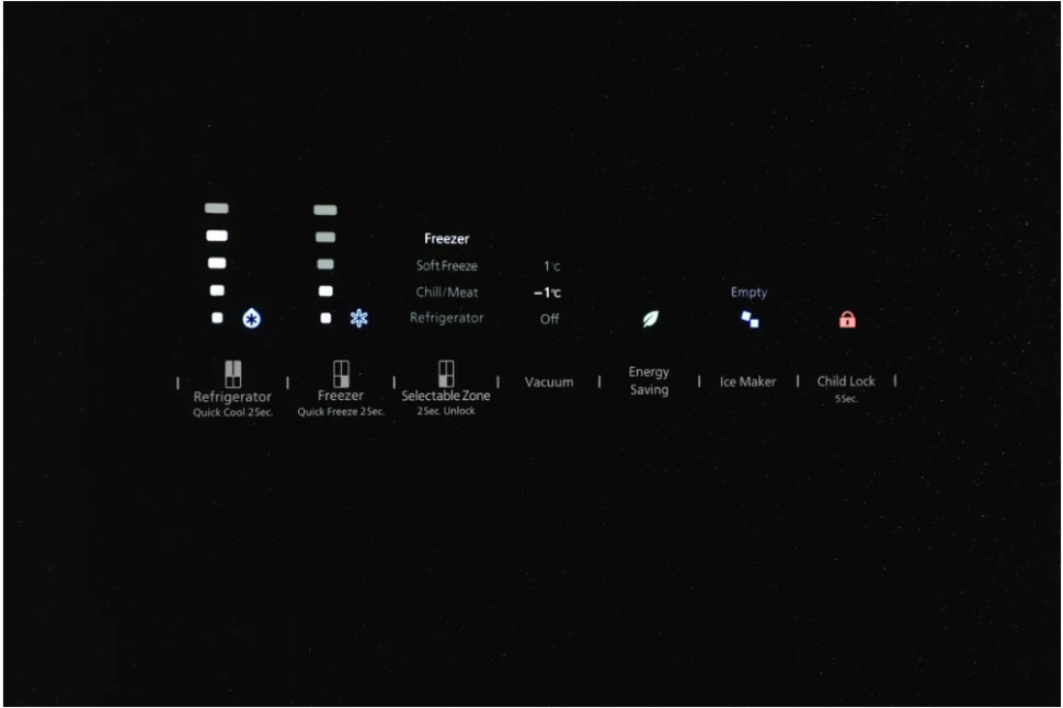 Четырёхдверный холодильник Hitachi R-WB720VUC0GBK