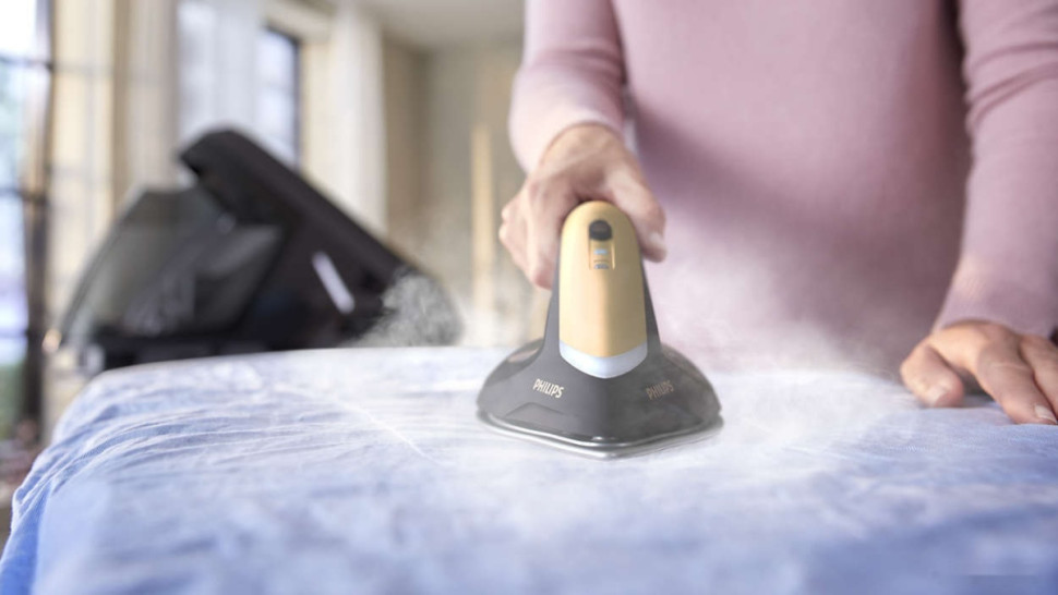 Утюг Philips PSG8130/80