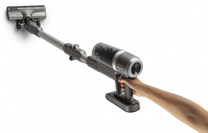 Вертикальный пылесос Hisense HVC6464A