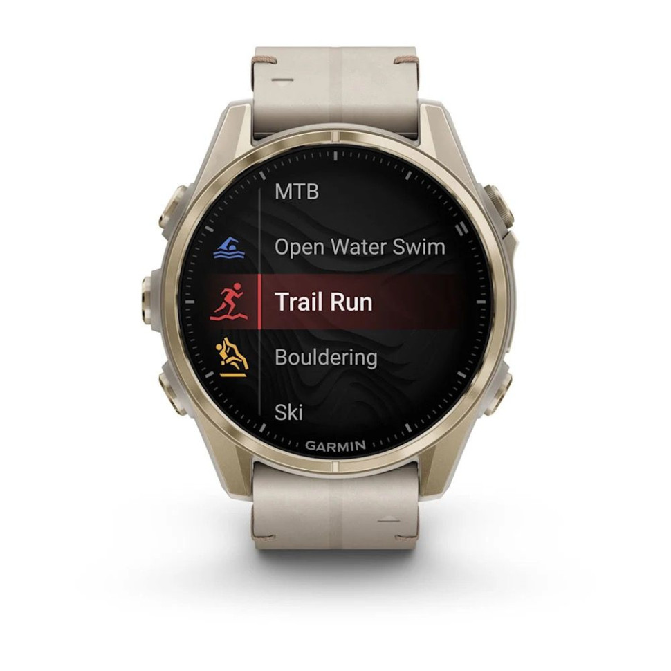 Умные часы Garmin Fenix 8 Sapphire 43мм (золотистый, дымчато-серый ремешок)