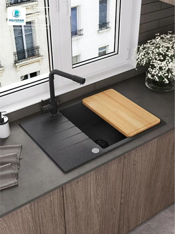 Кухонная мойка Polygran Deka 700 (черный)