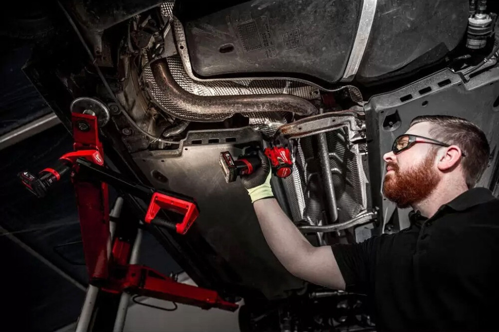 Фонарь Milwaukee M12 UCL-0 (без АКБ)