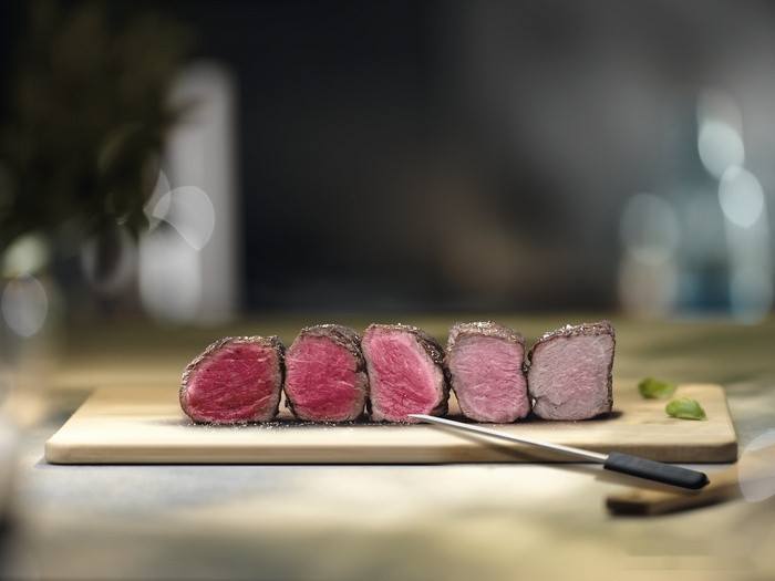 Духовой шкаф Electrolux AssistedCooking SENSE 800 KOEBP39WX