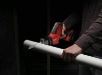 Сабельная пила Milwaukee C18 HZ-402B