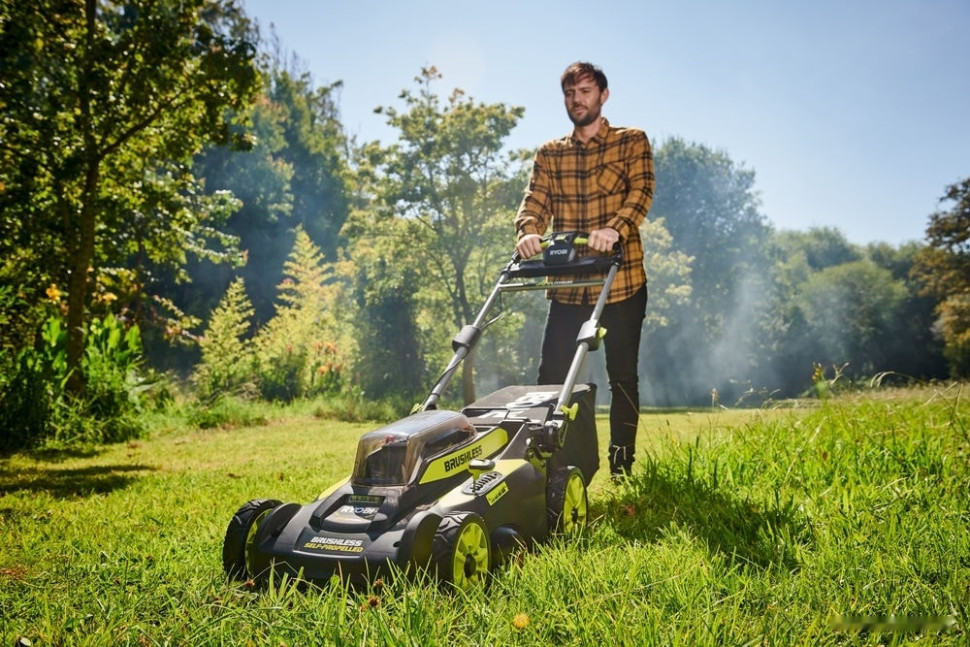 Колёсная газонокосилка Ryobi RY36LMX51A-160 (с 1-им АКБ)