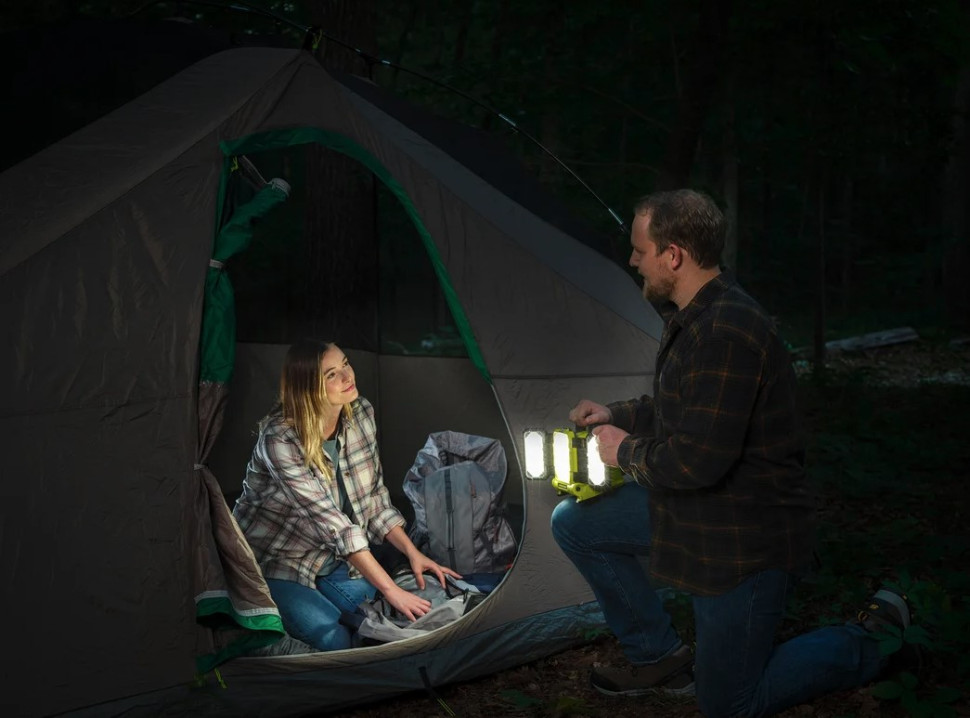 Фонарь Ryobi RLP18-0 (без АКБ)