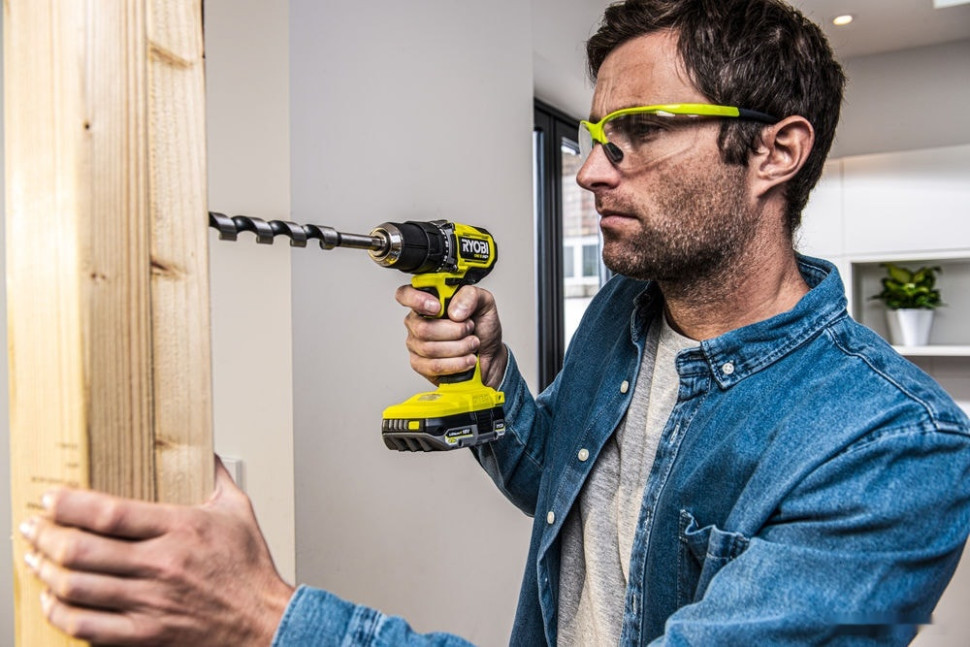 Дрель-шуруповерт Ryobi RDD18C-0 5133004979 (без АКБ)