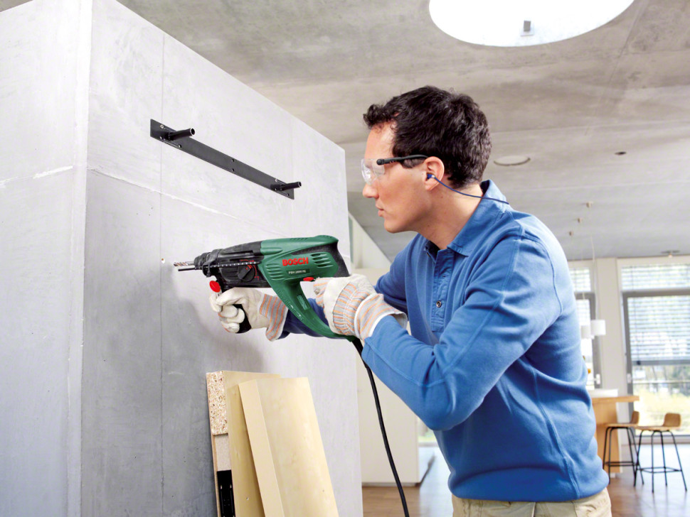 Перфоратор Bosch PBH 2900 RE