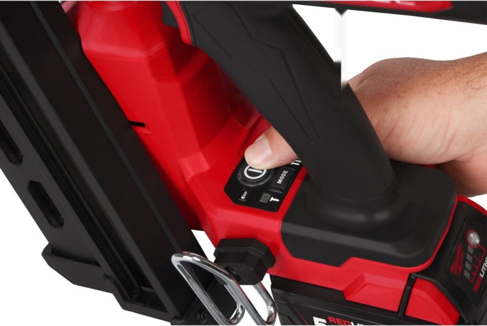Гвоздезабиватель Milwaukee M18 FDN-0X 4933493600 (без АКБ, кейс)