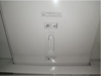 Холодильник (Side-by-Side) Snowcap MD NF 400 I