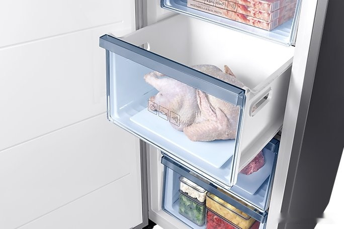 Морозильник Samsung RZ32M7115S9/EF