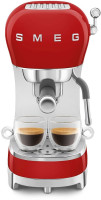 Рожковая кофеварка Smeg ECF02RDEU