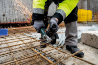 Угловая шлифмашина Metabo W 18 L 9-125 602249650 (с 2-мя АКБ 5.2 А•ч, кейс)