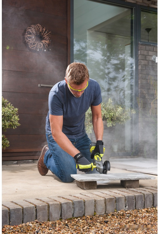 Угловая шлифмашина Ryobi R18AG7-0 (без АКБ)