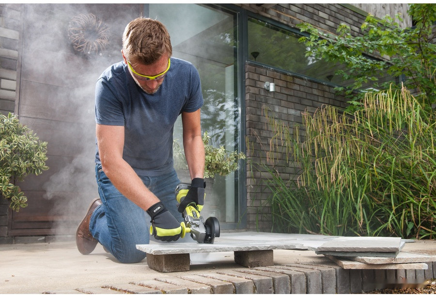 Угловая шлифмашина Ryobi R18AG7-0 (без АКБ)