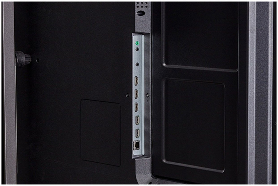 Информационная панель LG 43UL5Q-M