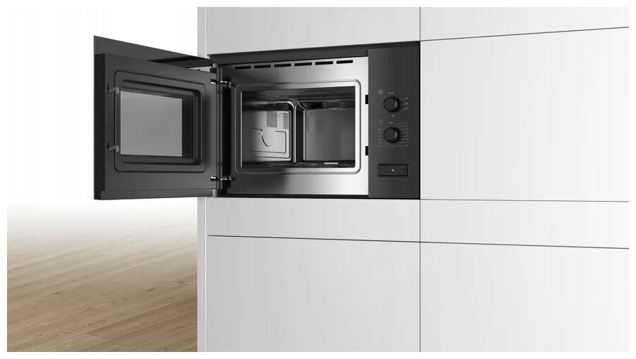 Микроволновая печь Bosch BFL550MB0
