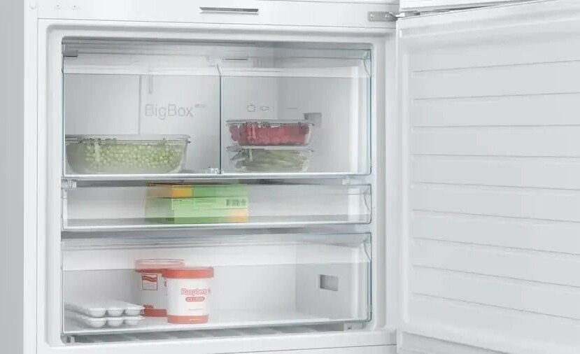 Холодильник Bosch KGP86FWC0N