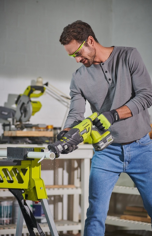 Сабельная пила Ryobi R18RS7-0 (без АКБ)